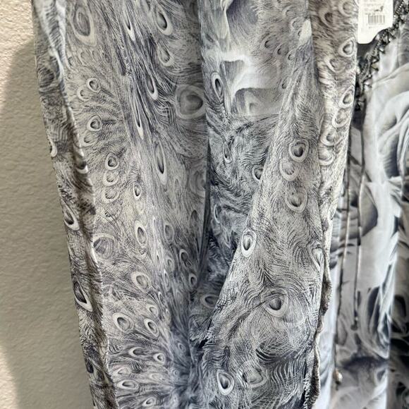 NWT isolde Matilda Poncho Womens S/M Beaded Floral Printed Cardigan Kimono - Picture 7 of 7